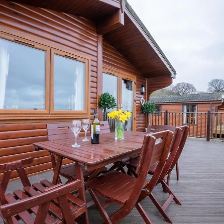 Chalet Loch Leven Lodge 12 Kinross Exteriör bild