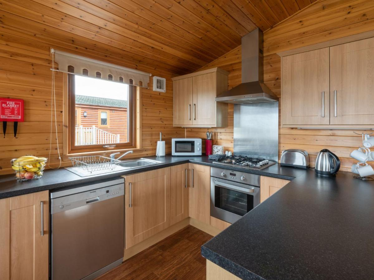 Chalet Loch Leven Lodge 12 Kinross Exteriör bild