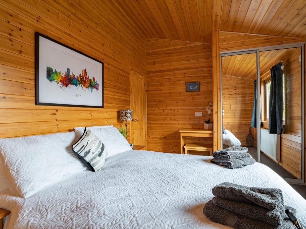 Chalet Loch Leven Lodge 12 Kinross Exteriör bild